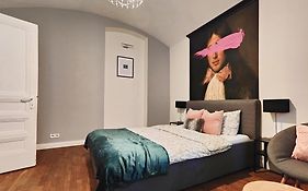 A&K Apartment